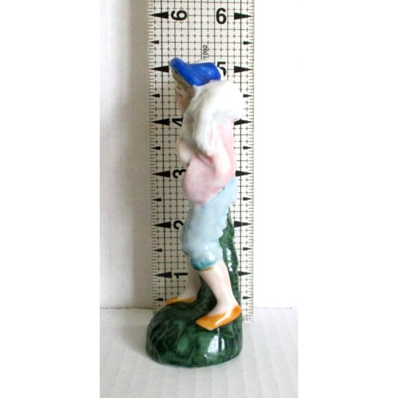 Vintage Nativity Shepherd Boy With Lamb Porcelain Figure Made In Japan - Picture 5 of 6